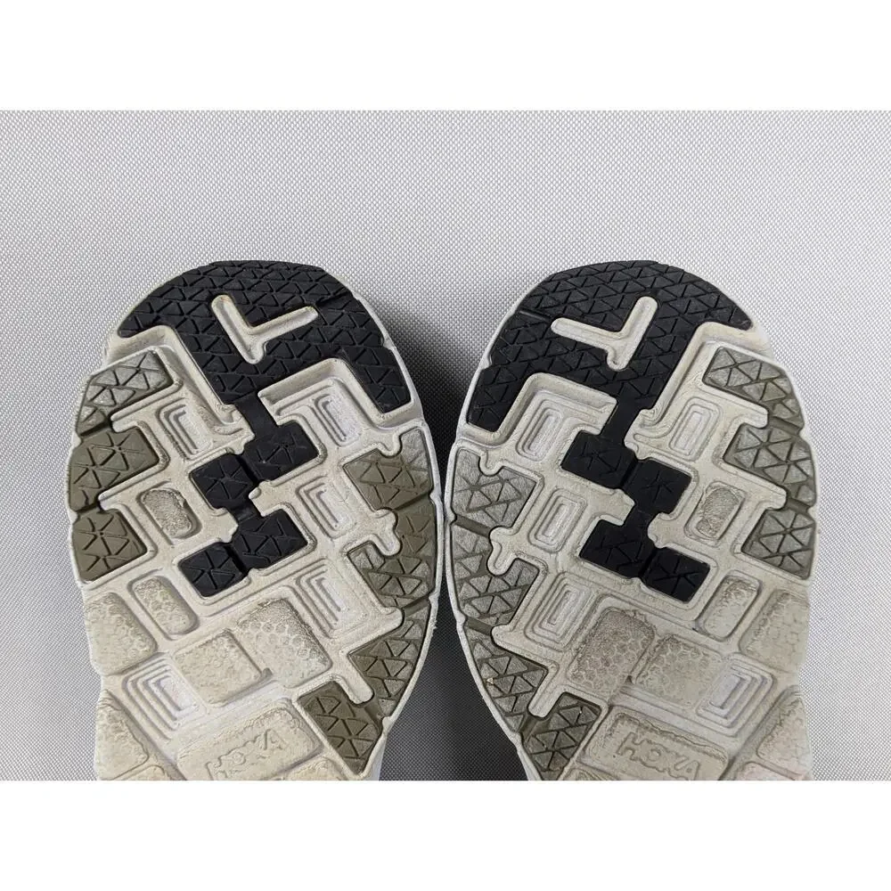 Hoka One One Clifton 5 Wide Shoes Womens Size 10D Black White Running Athletic